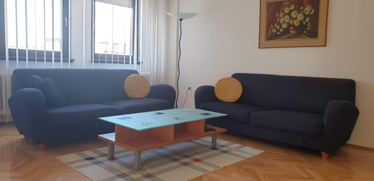 Spectacular In Skopje, Mall Area Apartman